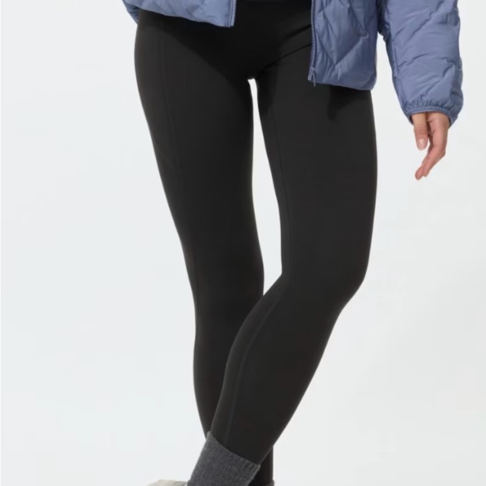 UNIQLO AIRISM Black Leggings Size L New!